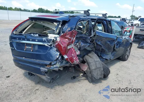 2015 Volvo Xc60 T6 из США, поврежденный, VIN YV4902RK7F2659176